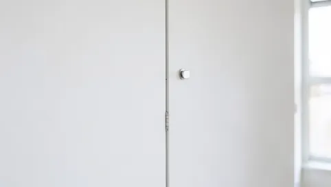 obrobienie drzwi ukrytych cena